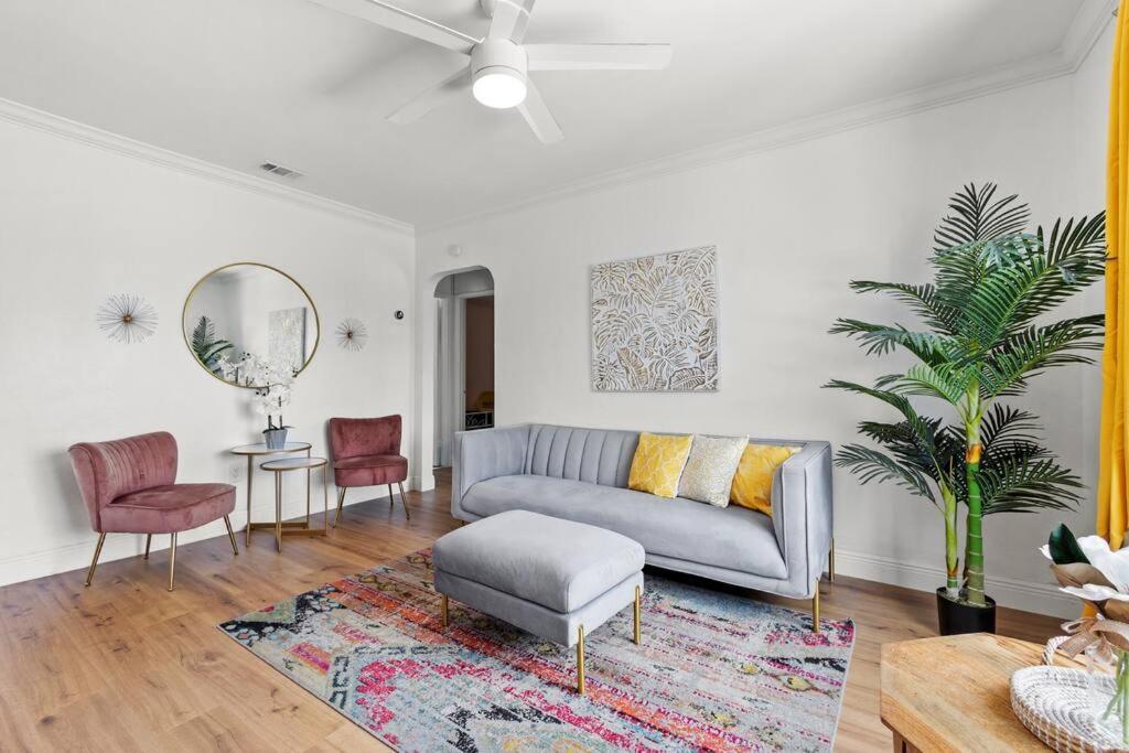 Comfy & Updated Apartment Centrally Located Minutes Away From Everything! Miami Exterior foto